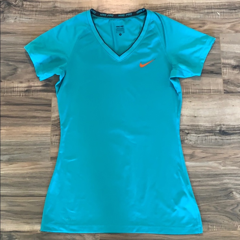 SOLD! Nike Pro Dri-Fit workout v neck Tshirt